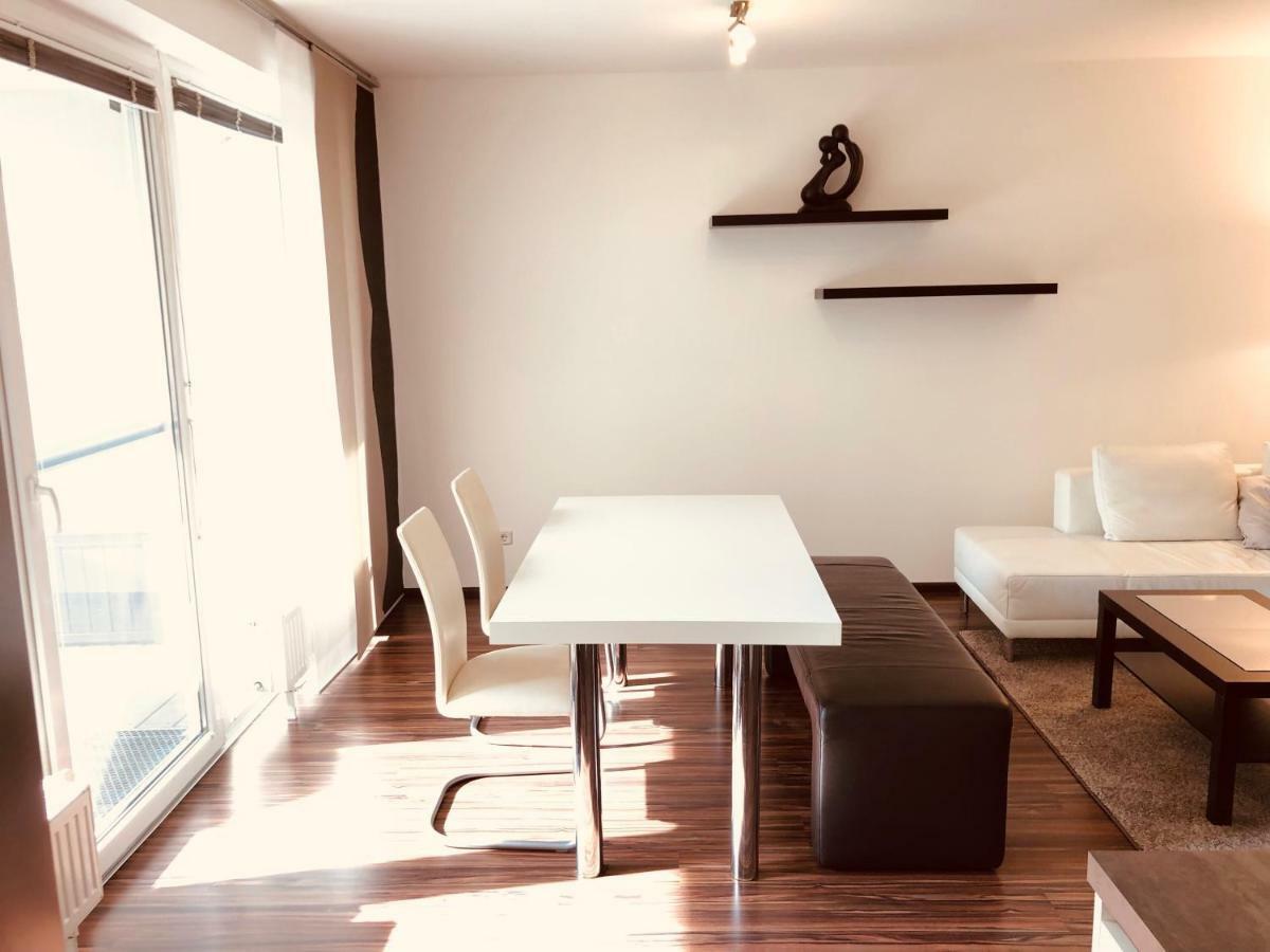 25H Garden Apartment Plus Private Beach Neusiedl am See Εξωτερικό φωτογραφία